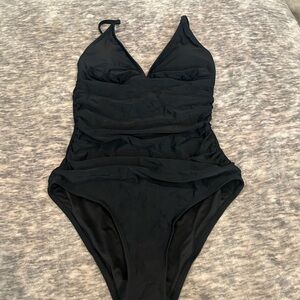 NWT Cupshe Women’s Size Small Ruched One Piece